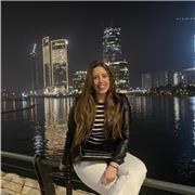 Educadora social con más de 5 años de experiencia trabajando con edades entre 2  y 18 años 
Hablo 5 idiomas: esp, eng, fr, it, de